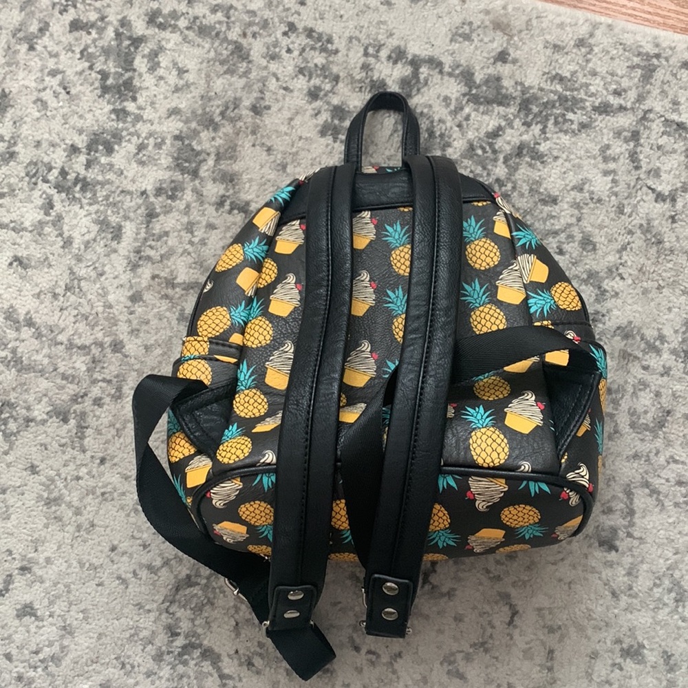 Rare Disney Park Lounge Fly Dole Whip Backpack - Picture 3 of 8